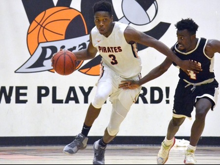 Pirate sophomore Dayveon Bates led VC with 23 points and five rebounds, but VC's comeback bid fell short in their 76-73 loss to Palomar on Friday.