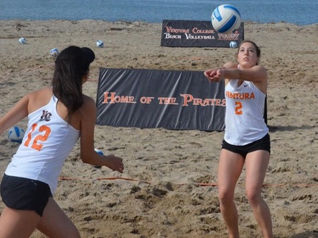 Ventura College beach volleyball pair Shantalle Ruiz (12) and Kasie Spencer (2) won two matches Friday at their No. 3 position, defeating Bakersfield 21-11, 21-11, and defeating Moorpark 21-10, 21-15.