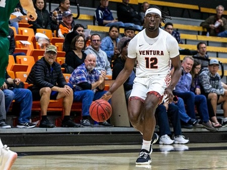 VC sophomore Tone Patton had a double-double of 15 points and 10 rebounds in the Pirates' 77-75 overtime loss at Cerritos in the CCCAA Southern California Regional Playoffs. (photo by Felix Cortez)