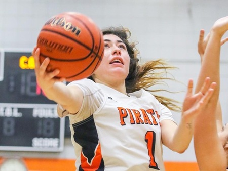 Pirate sophomore Davina Del Castillo had 28 points eight rebounds and four steals in VC's loss to Mt. San Jacinto Saturday in the championship game of the VC-Optimist Club Holiday Tournament. (photo by Felix Cortez)